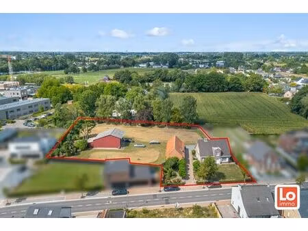 verkocht! ideaal gelegen groot perceel bouwgrond/projectg...