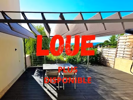 à louer - t2 meublé de 29 m2 avec vue mer - les issambres