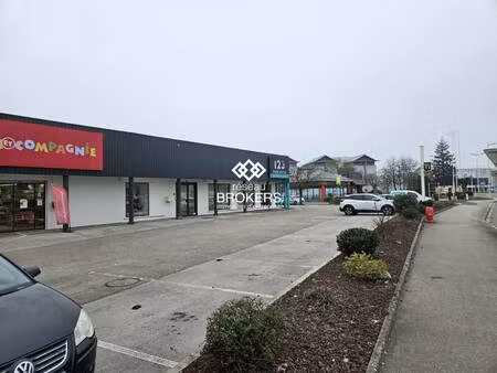 local commercial à louer