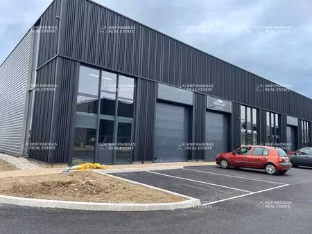 local d'activités à louer