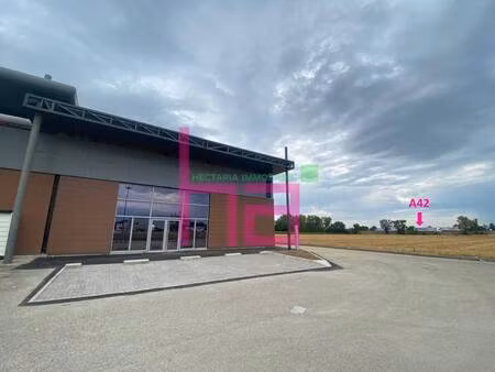 local d'activités à louer