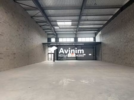 local d'activités à louer