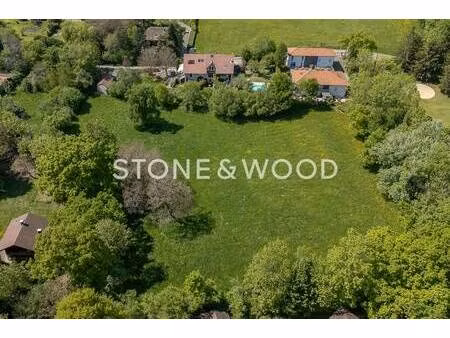 terrain constructible viabilisé à vendre