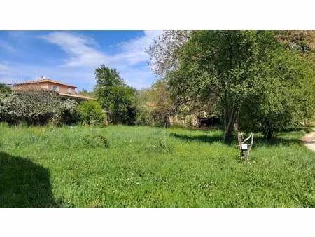terrain constructible à vendre