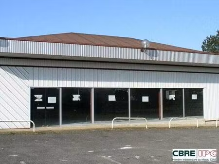 local commercial à louer