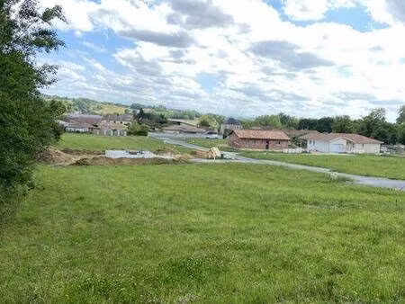 terrain constructible viabilisé à vendre