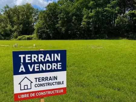 terrain constructible neuf à vendre