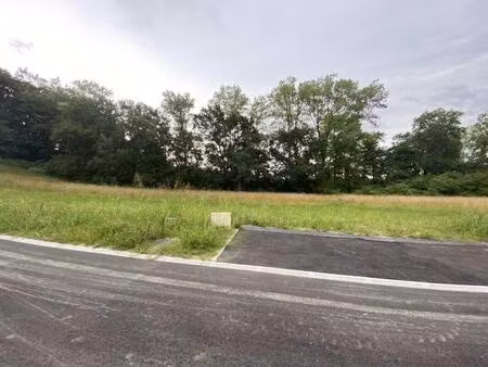 terrain constructible viabilisé à vendre