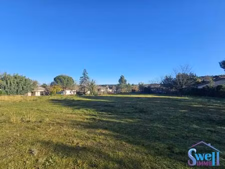 terrain constructible viabilisé à vendre
