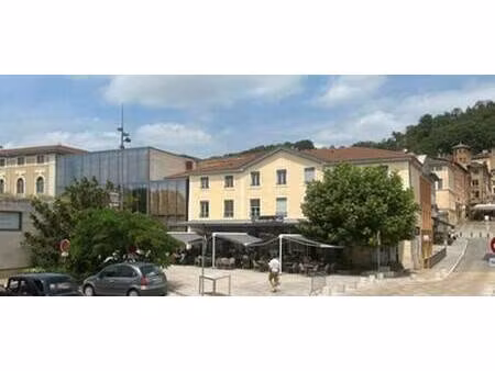 local commercial à vendre