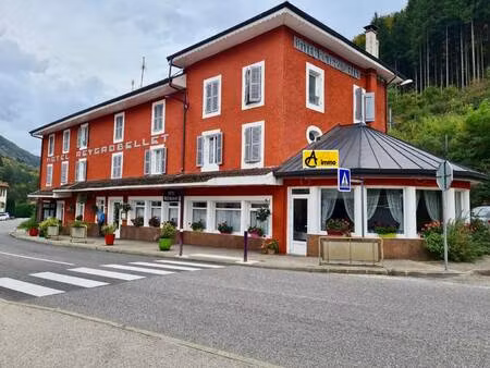 local commercial à vendre