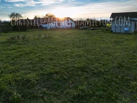 terrain constructible viabilisé à vendre