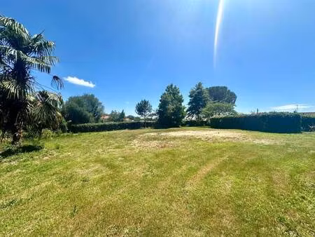 terrain constructible viabilisé à vendre