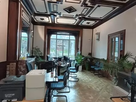 local commercial à louer