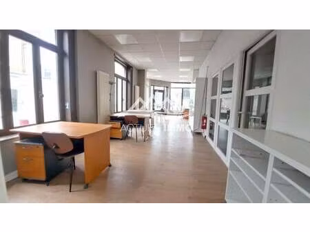 local commercial à louer