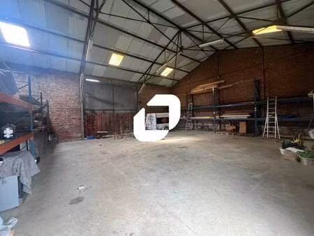 local d'activités à louer