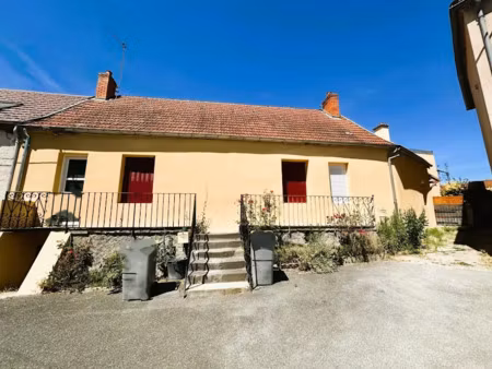 vente immeuble 105 m² à saint-germain-des-fossés (03260)  129 000 €