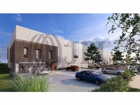 local d'activités à louer