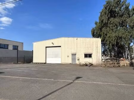 local d'activités à louer