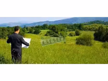 terrain constructible viabilisé à vendre