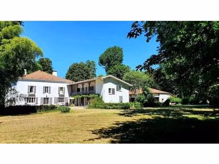 lubet mont de marsan