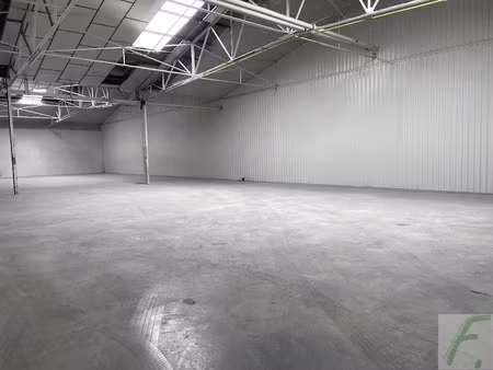 vente locaux professionnels 1 pièce 610 m² à le touvet (38660)  625 400 €