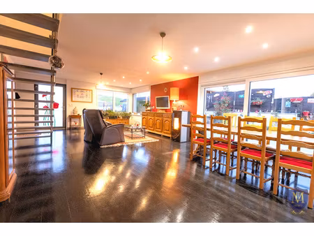 bettendorf charmante maison 6 pièces de 199 m2 sur 4 21 ares