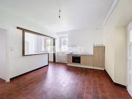 à louer : charmant appartement de 2 pièces à castelsarrasin