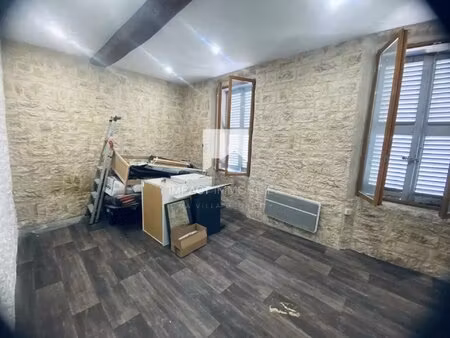 à vendre – studio 18 m² – centre-ville – idéal investisseur ou premier achat