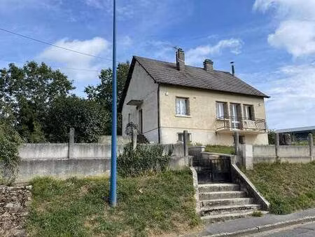 pavillon sur terrain 3188 m2