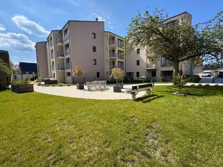 maison de luxe de 1820 m2 en vente bitche  france