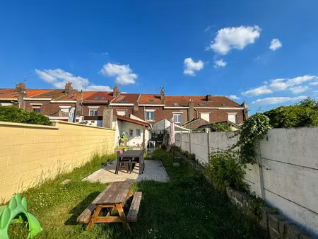 vente maison 4 pièces 90 m² à leers (59115)  230 000 €