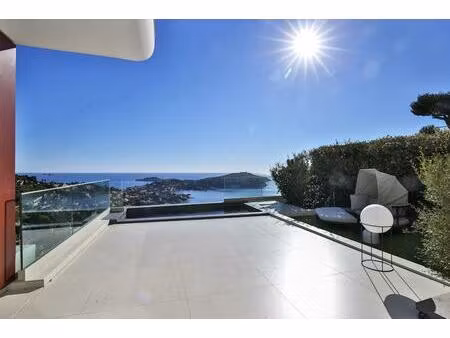 location maison 5 pièces 440m² villefranche sur mer 06230