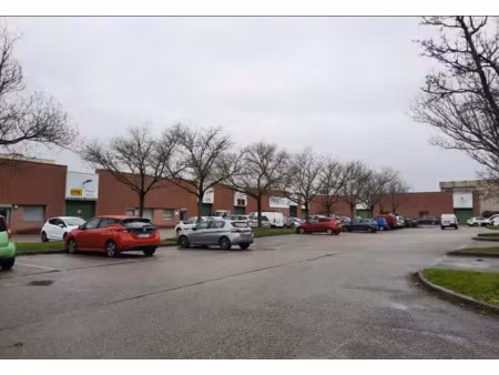 location local d'activités bron 69500