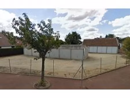 location parking st jean de la ruelle 45140