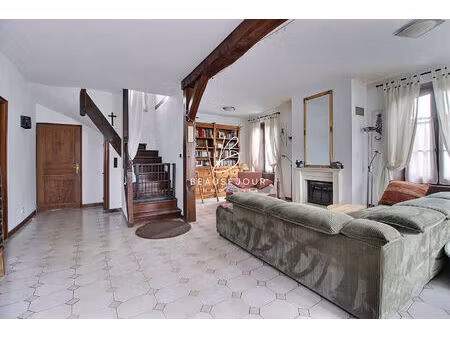 maison + grange + grand terrain à echouboulains 5 pièce(s) 161 79 m2