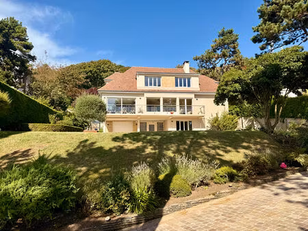 fécamp - charme & espace - propriété de 258m² avec piscine !