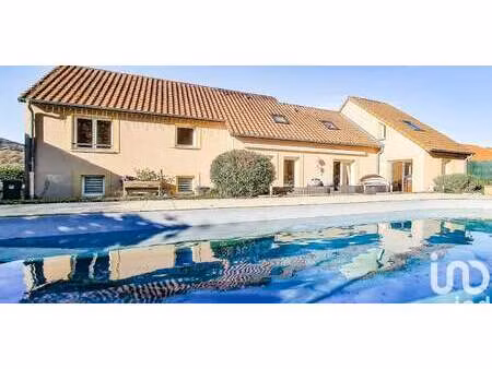 maison avec piscine et terrasse jouy-aux-arches (57)