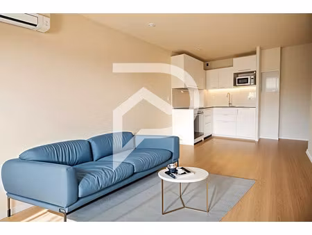 vente appartement 2 pièces 25m2 carqueiranne 83320 - 208000 € - surface privée