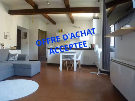 vente appartement 2 pièces 48 m² à entrevaux (04320)  98 000 €
