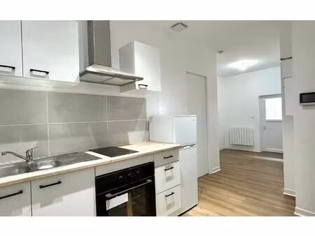 location appartement  m² t-2 à ribérac  480 €