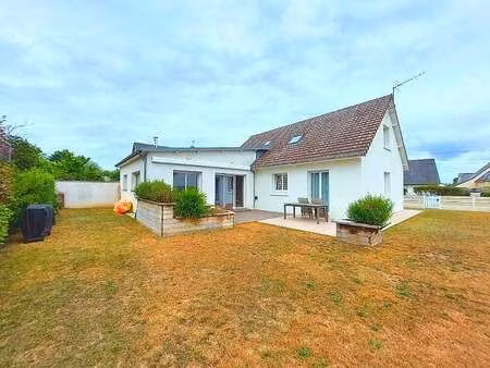 vente maison à saint-martin-de-brehal (50290) : à vendre / 124m² saint-martin-de-brehal