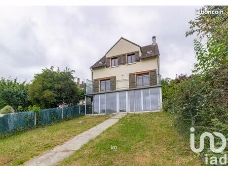 maison 9 pièces 183 m²