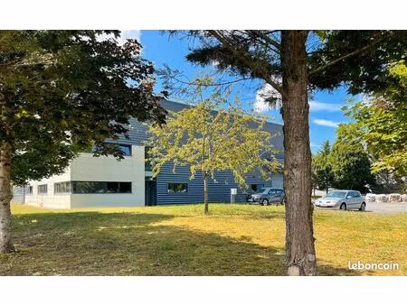 location bureaux entrepôt à houdan