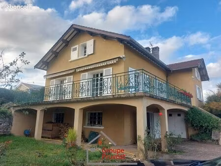 maison 7 pièces 170 m²