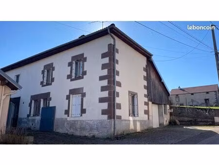 maison de village 122m²  4 chambres  proche commodités  terrain 1350 m²  2 terrasses  jard