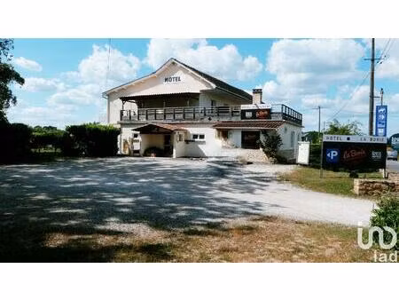 vente hôtel-restaurant 393 m²