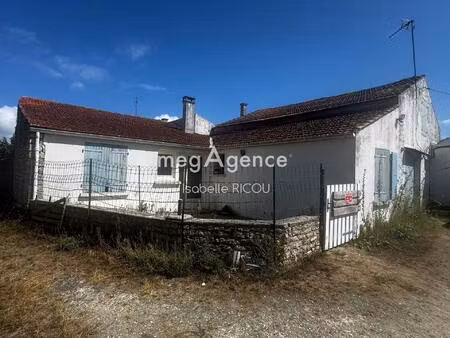 dolus d'oleron (17550)  ensemble immobilier de 200m² sur un terrain de 386m²