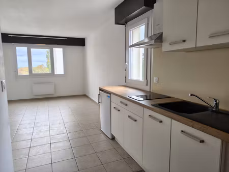 vandoeuvre proche fac de medecine et chru de brabois  beau s