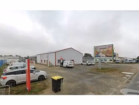 local d'activités à louer